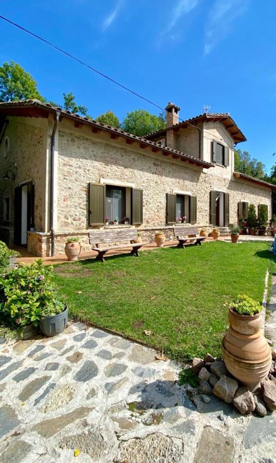 Spacious House In Ogassa With Terrace And Bbq Exterior foto