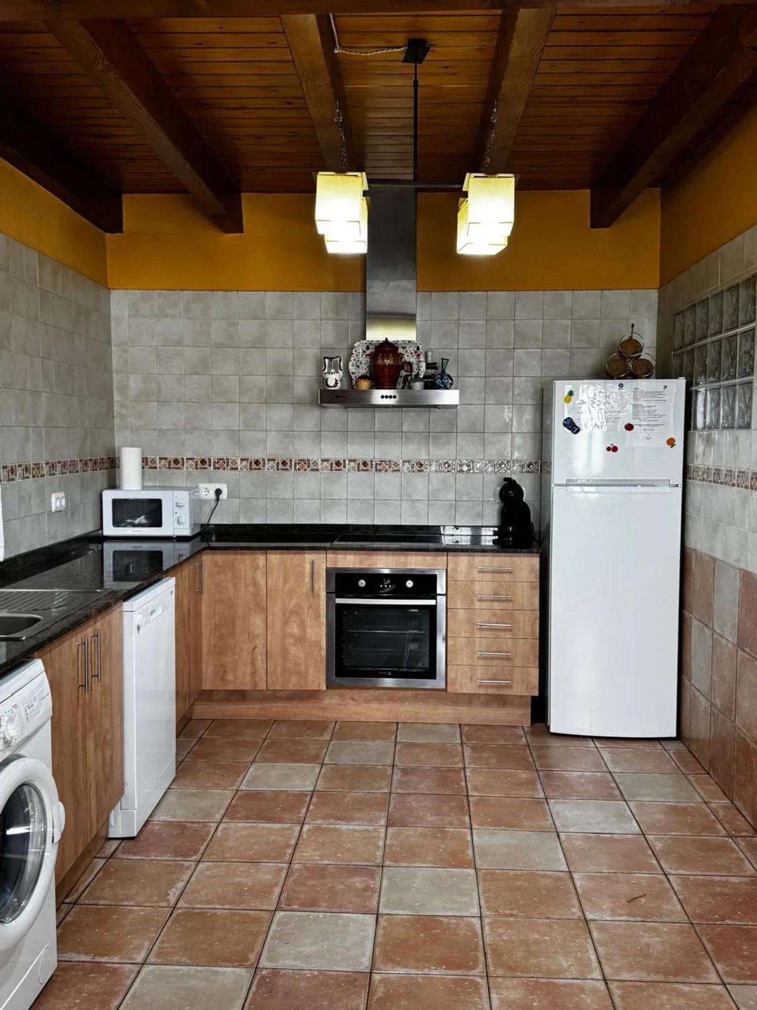 Spacious House In Ogassa With Terrace And Bbq Exterior foto